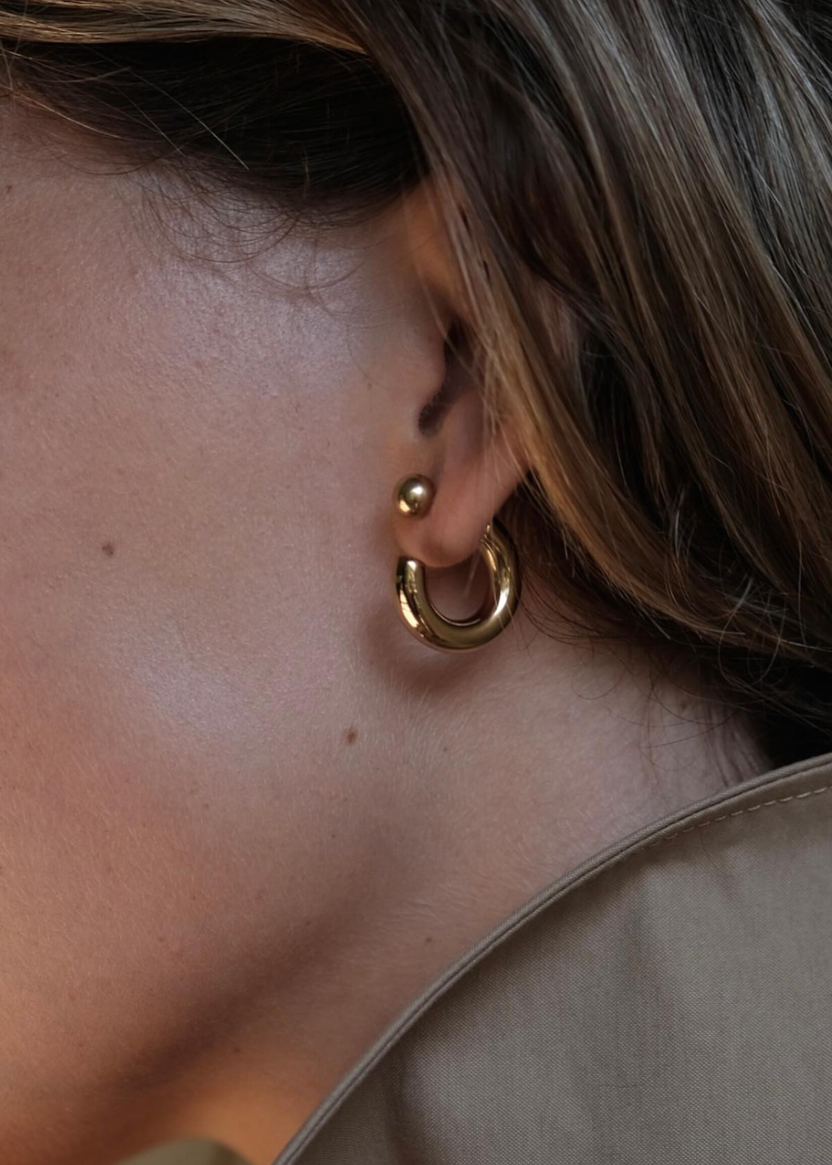 Bandhu Hoop Dot Earrings - Gold