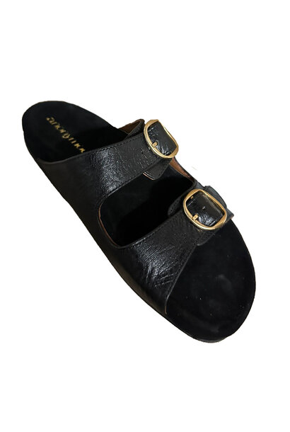 Idith Footbed Grained Leather Sandal - Black