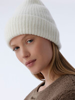 Knit-ted Nora Beanie - Off White