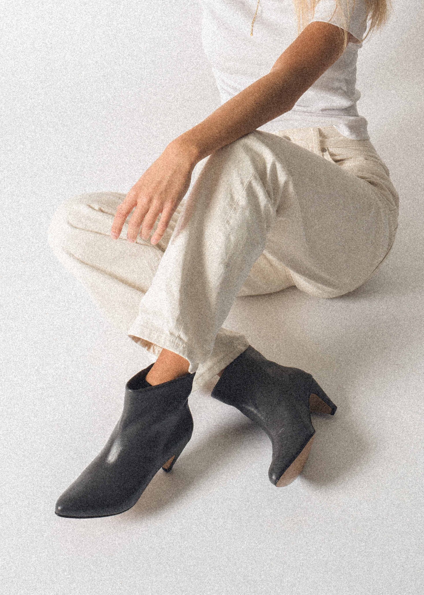 Anonymous Copenhagen Hilly 50 Stiletto Boots - Dusty Grey