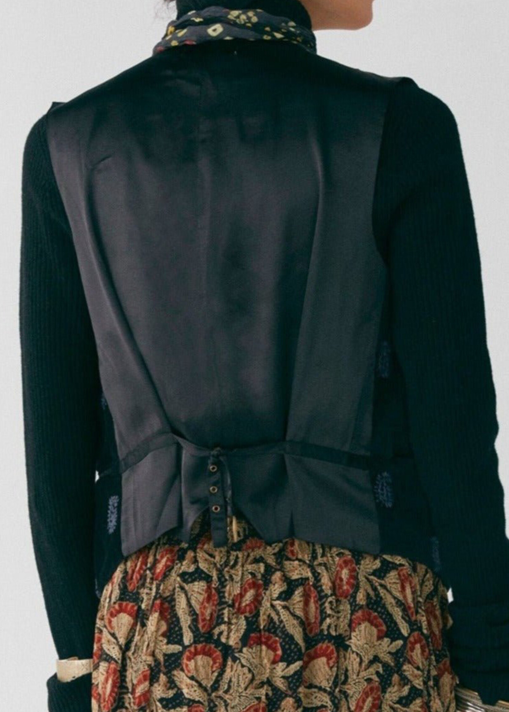 Maison Hotel Velluto Hendrix Vest - Noir