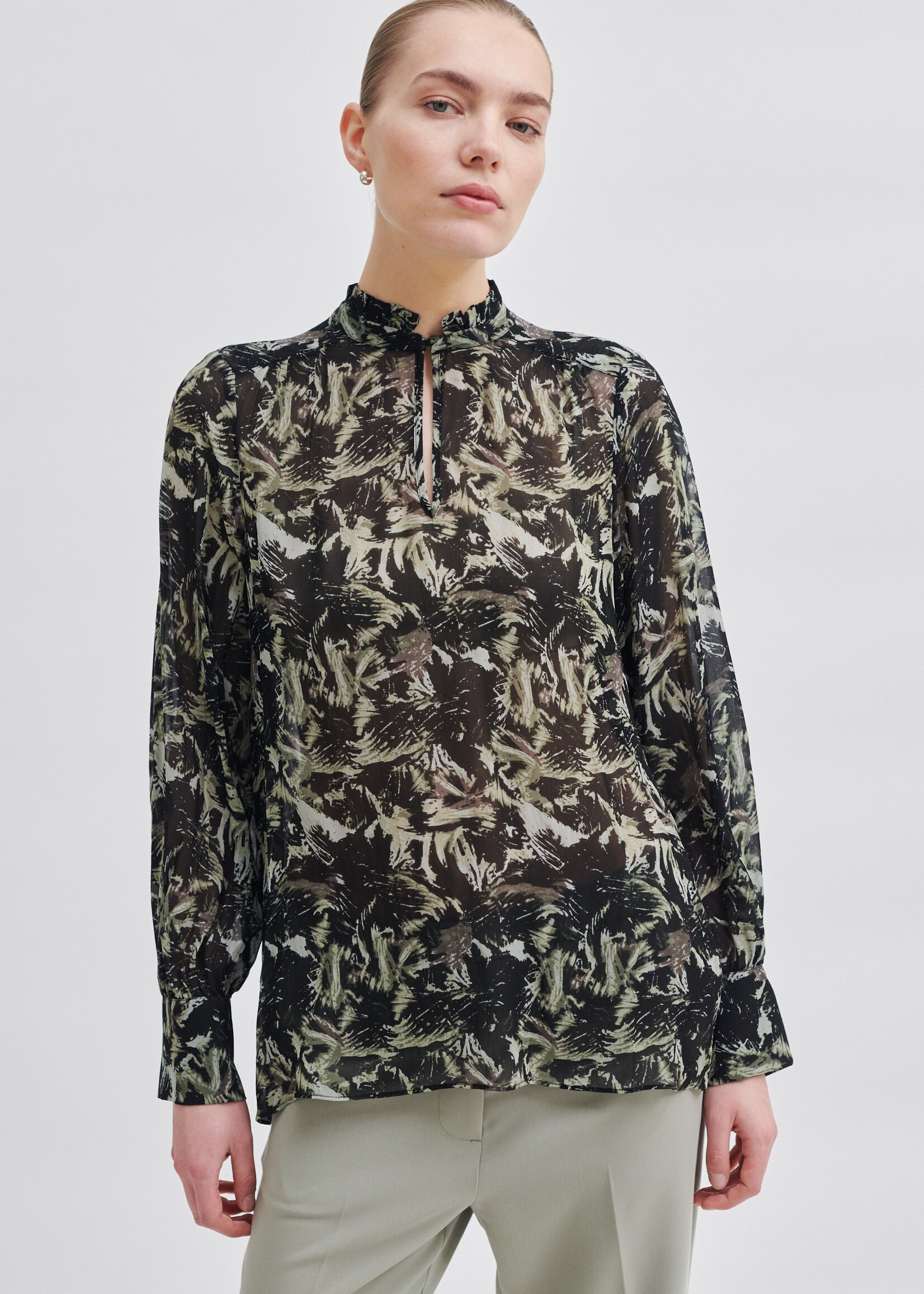 Second Female Brush Blouse - Black