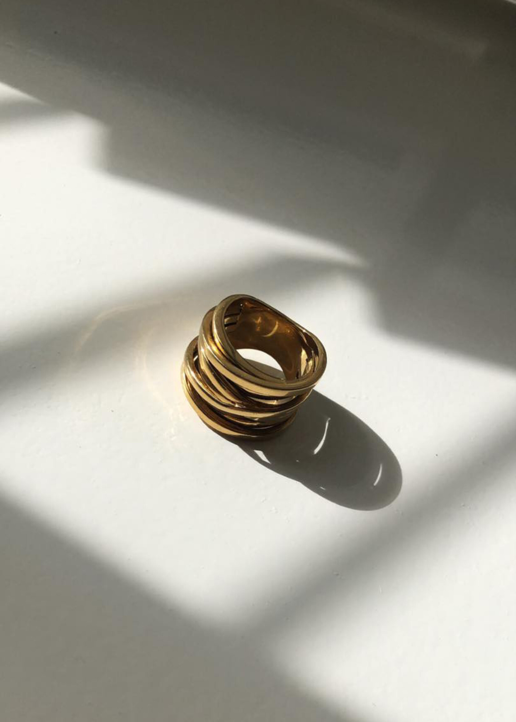 Bandhu Coil Ring - Gold