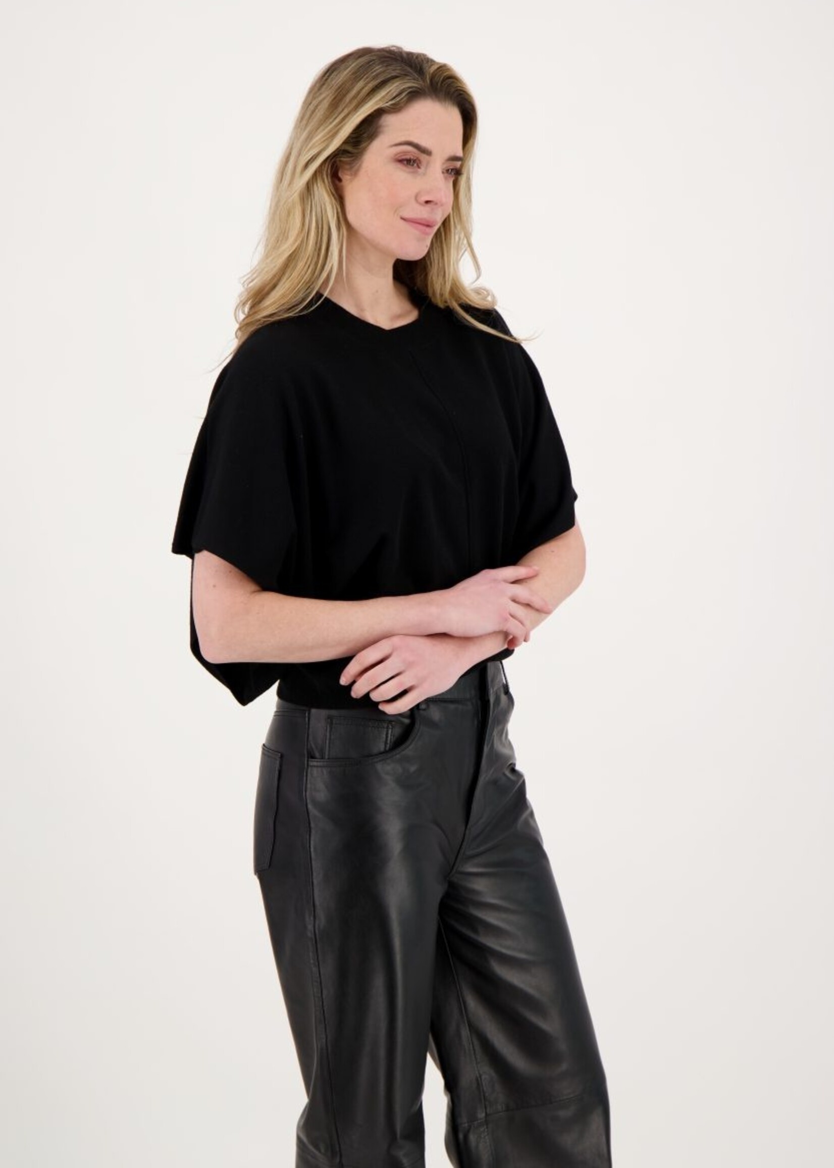 Est'Seven Suzette Top Knitted - Black