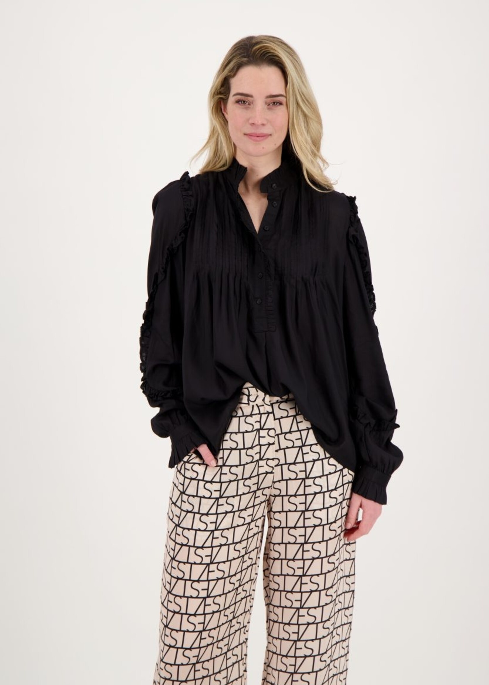 Est'Seven Lizzy Blouse - Black