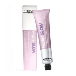 L'Oréal Maji Glow 50ML Light Base .12