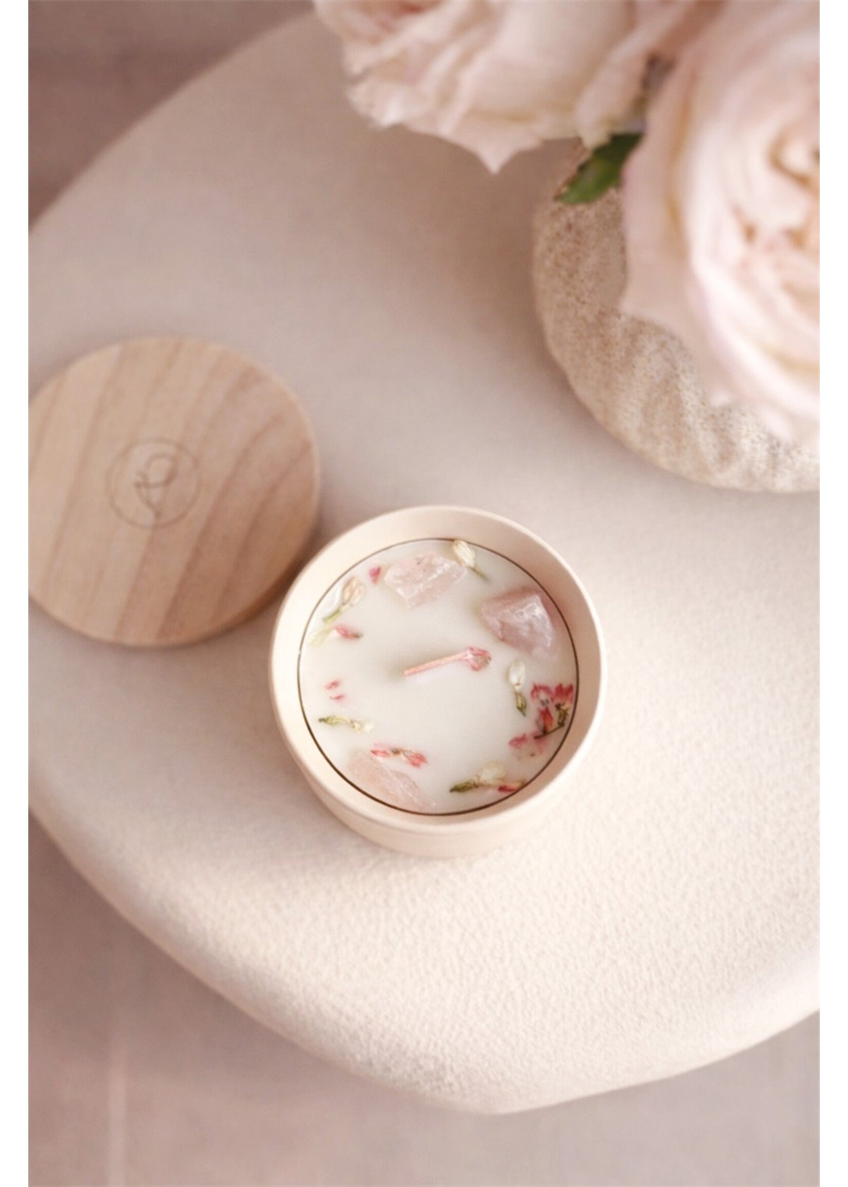 180g geurkaars in keramiek met verpakking - Petit Malibu