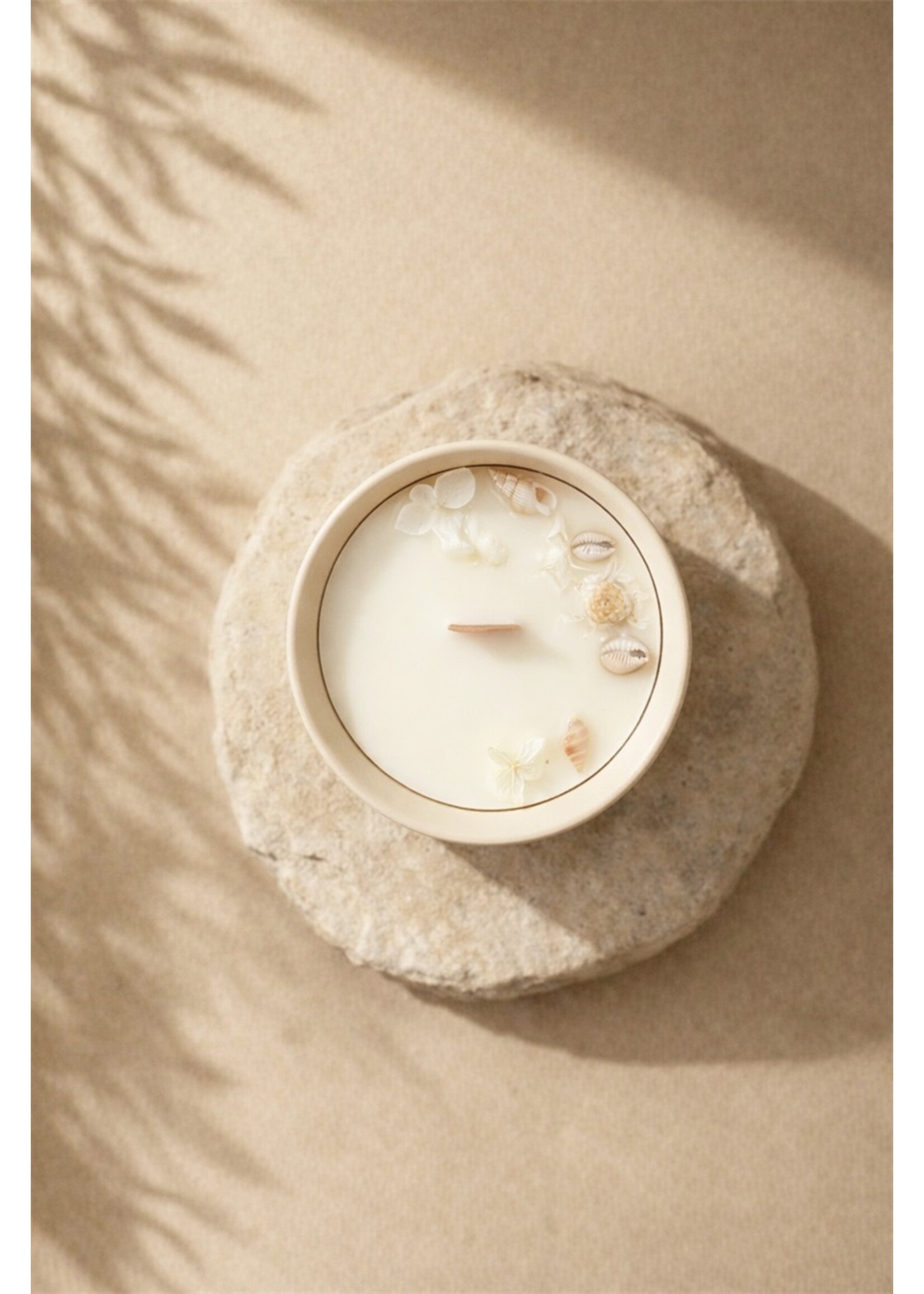 250g geurkaars in keramiek met verpakking - Azure Allure