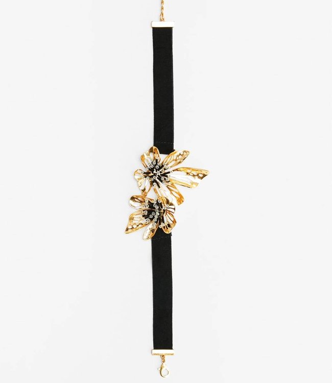 Zara Choker with flower