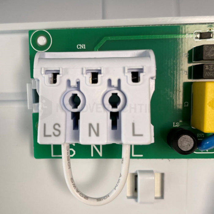 LP4-3-65SR1  - Autotest 3,5 watt noodverlichting LED in&opbouw waterdicht incl. set pictogrammen en LiFePo4 accupack