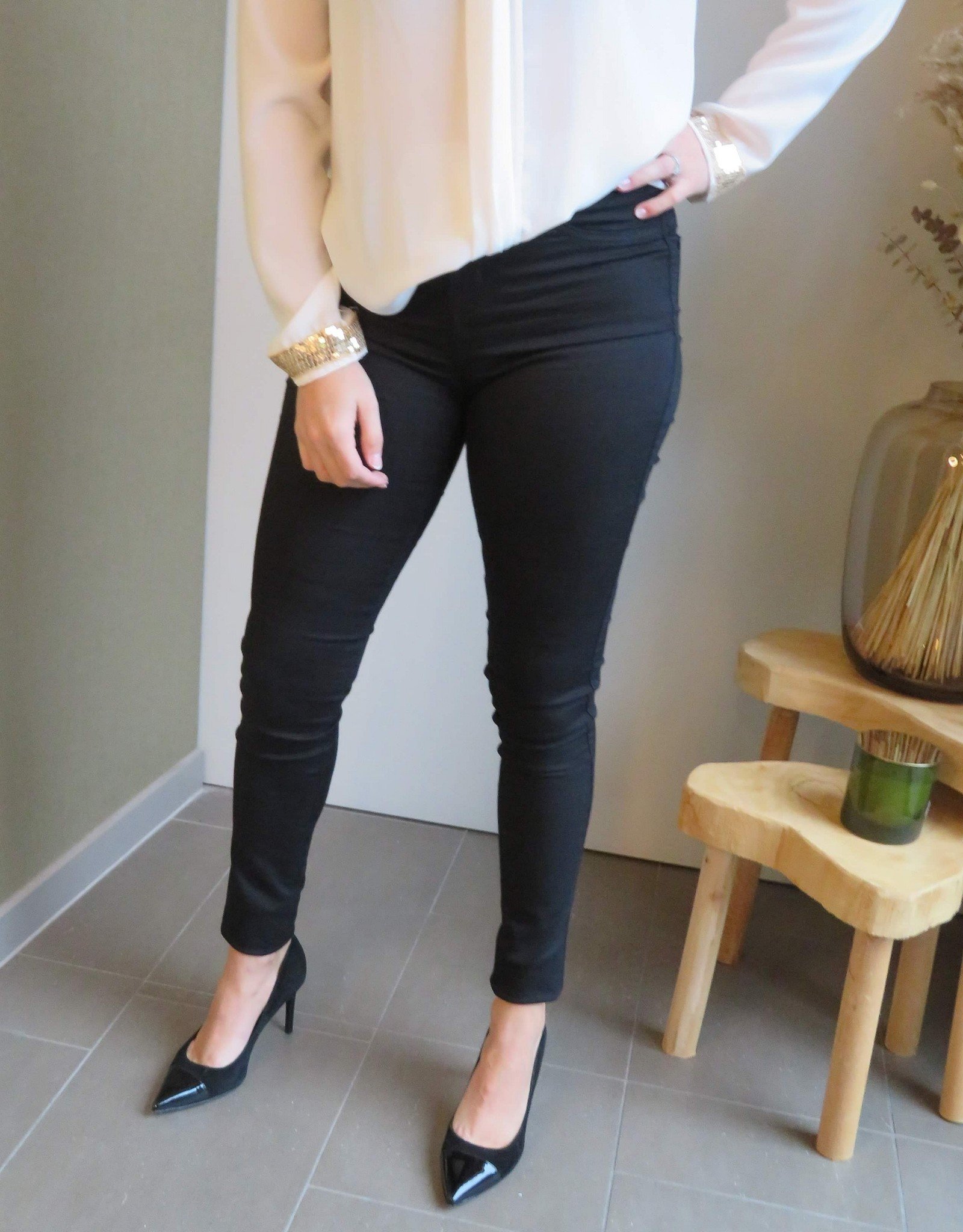 Saint tropez Black jeans Leia