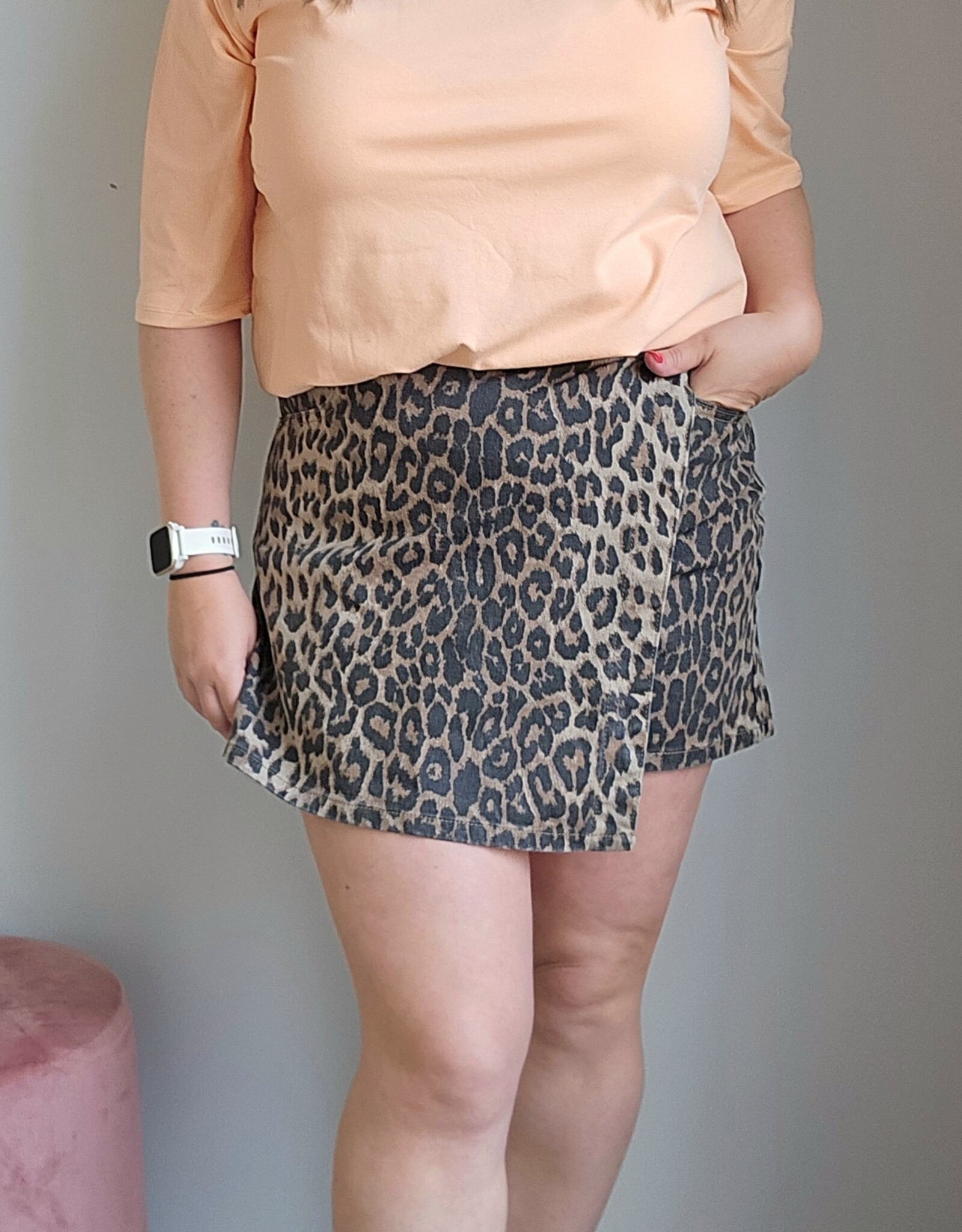 Leopard skort