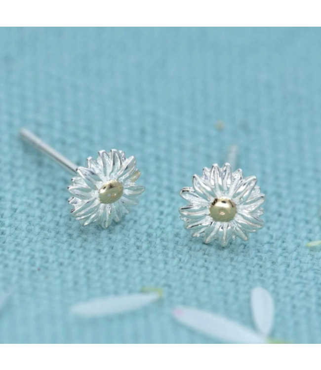 Lily Charmed Zilver Daisy Oorsteker "Beauty in Small Things"