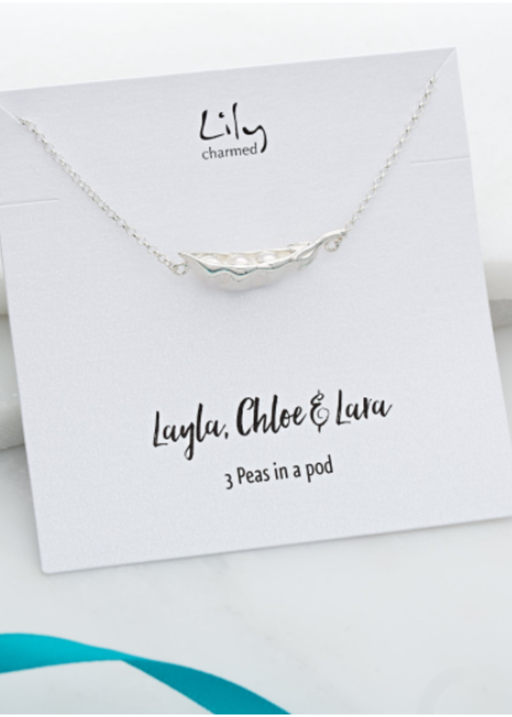 Lily Charmed Zilver  Erwten in een Peul Ketting