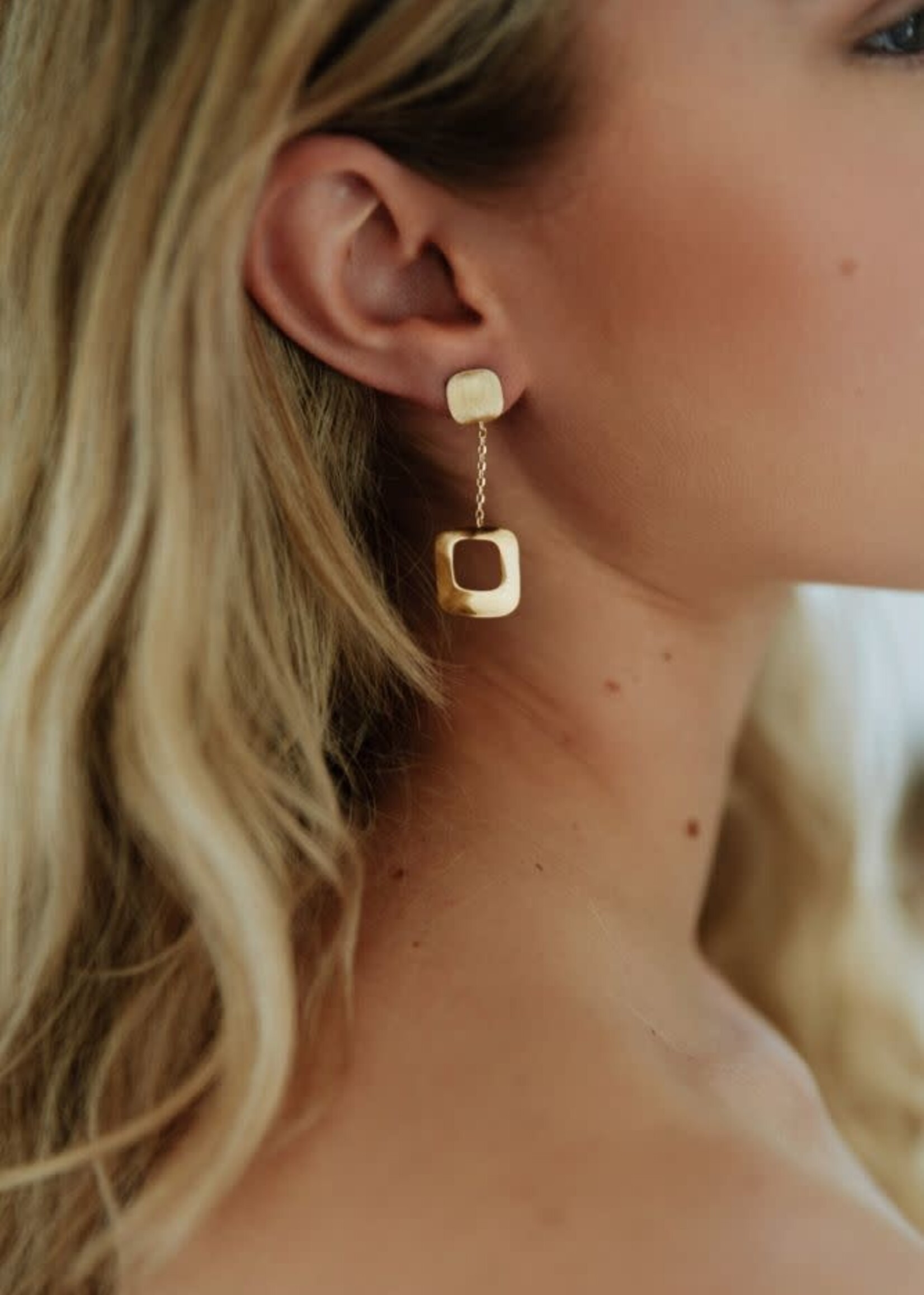 Gouden Haag Jewellery Oorstekers Geelgoud