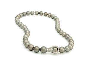 Kobu Parels