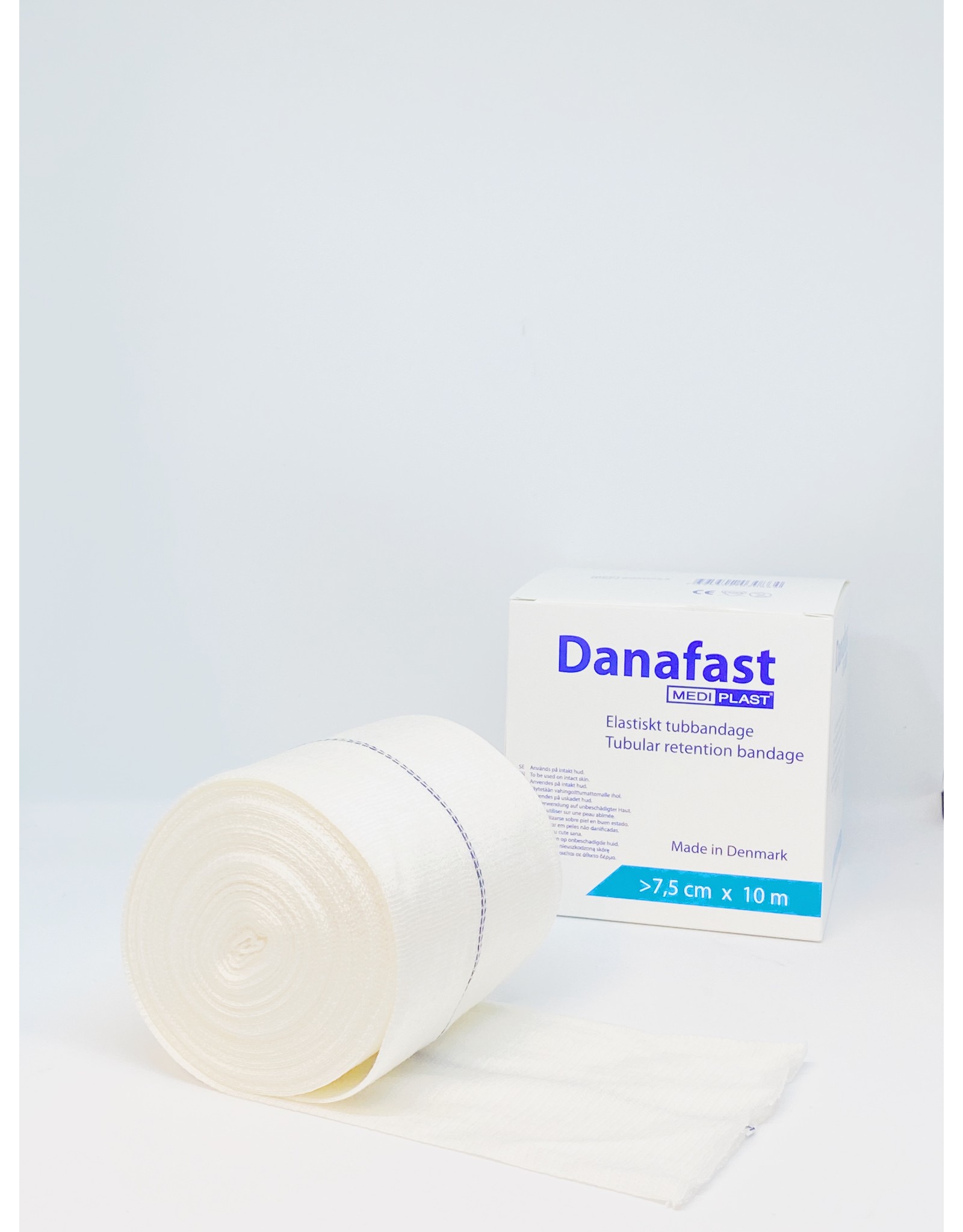 Mediplast Danafast Buisverband Single-way stretch 7.5cm x 10m - benen, armen en dijen