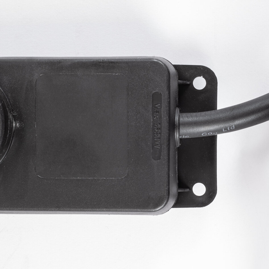 Professionel stikdåse - IP44 / 1,5 - 15 m ledning / 3 x 2,5 mm² / sort