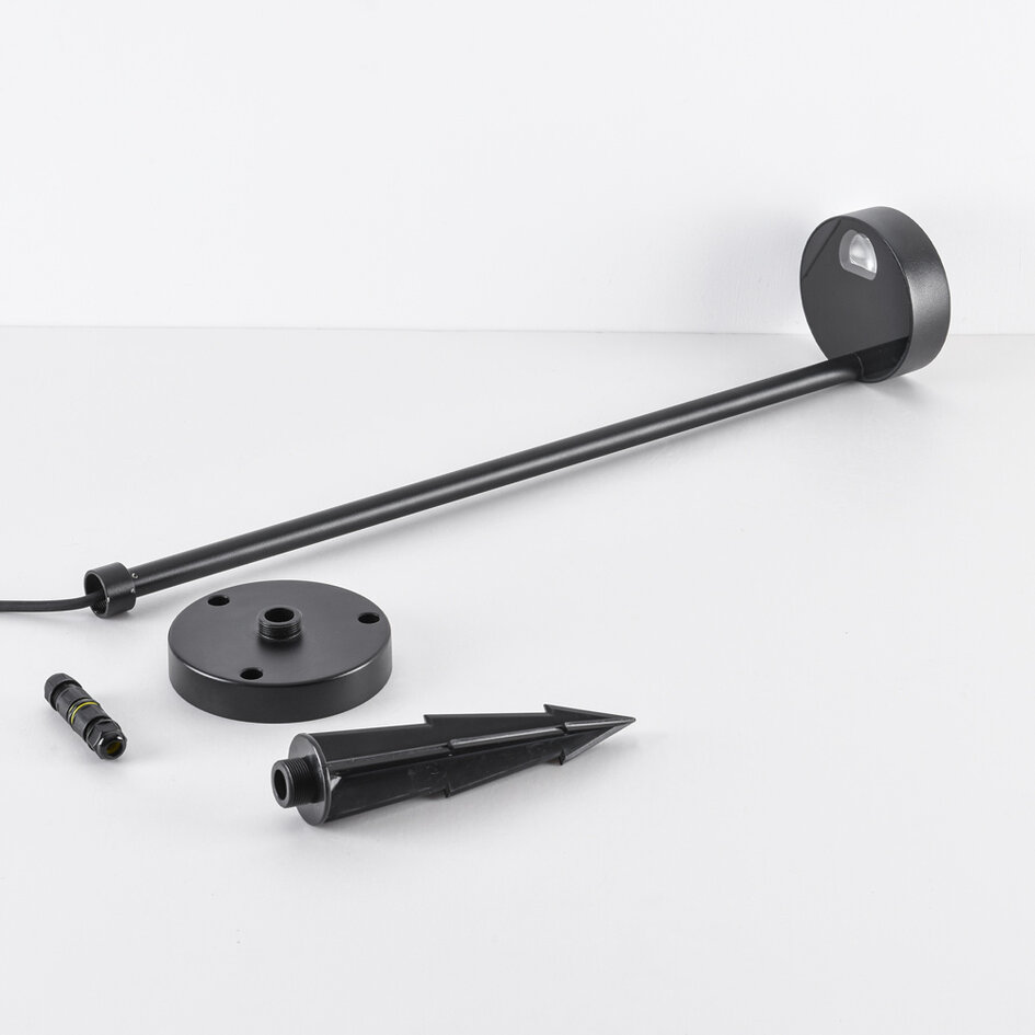 Moderne stående udendørslampe med jordspyd - Tyra