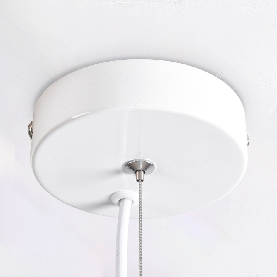 Grafisk loftlampe i hvid - Luana