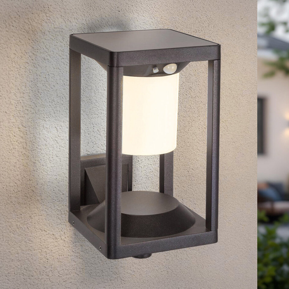Væghængt solcellelampe med sensor - Milena - sort
