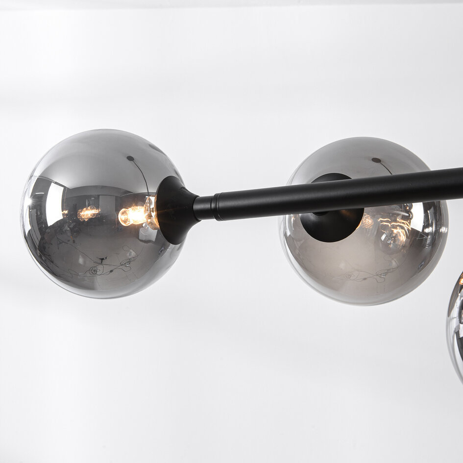 Loftslampe med 6 glaskugler - Aster - sort med røgfarvet/smokey glas
