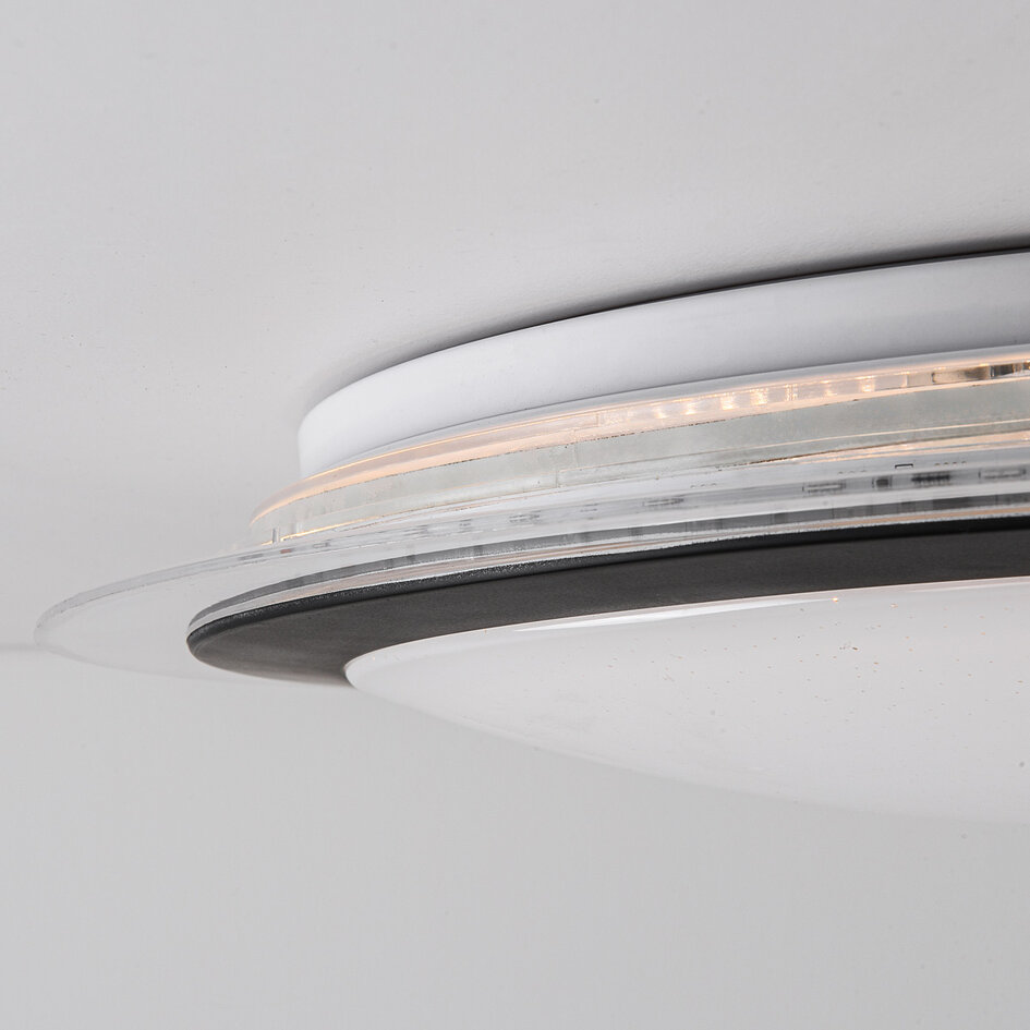 Loftlampe med farveskiftende LED-strip/RGBW, fjernbetjening og hukommelsesfunktion - Maisy