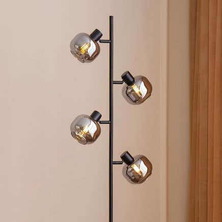 Sort gulvlampe med smokegråt glas og spejleffekt, 4-lys – Jesse