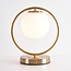 Designer bordlampe med opalhvid kugle og gylden ring - Gene