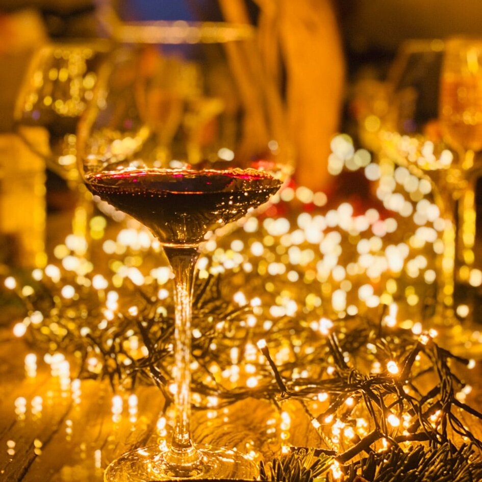 Julelyskæde | 15 meter med 300 lys | Varmhvid | PVC