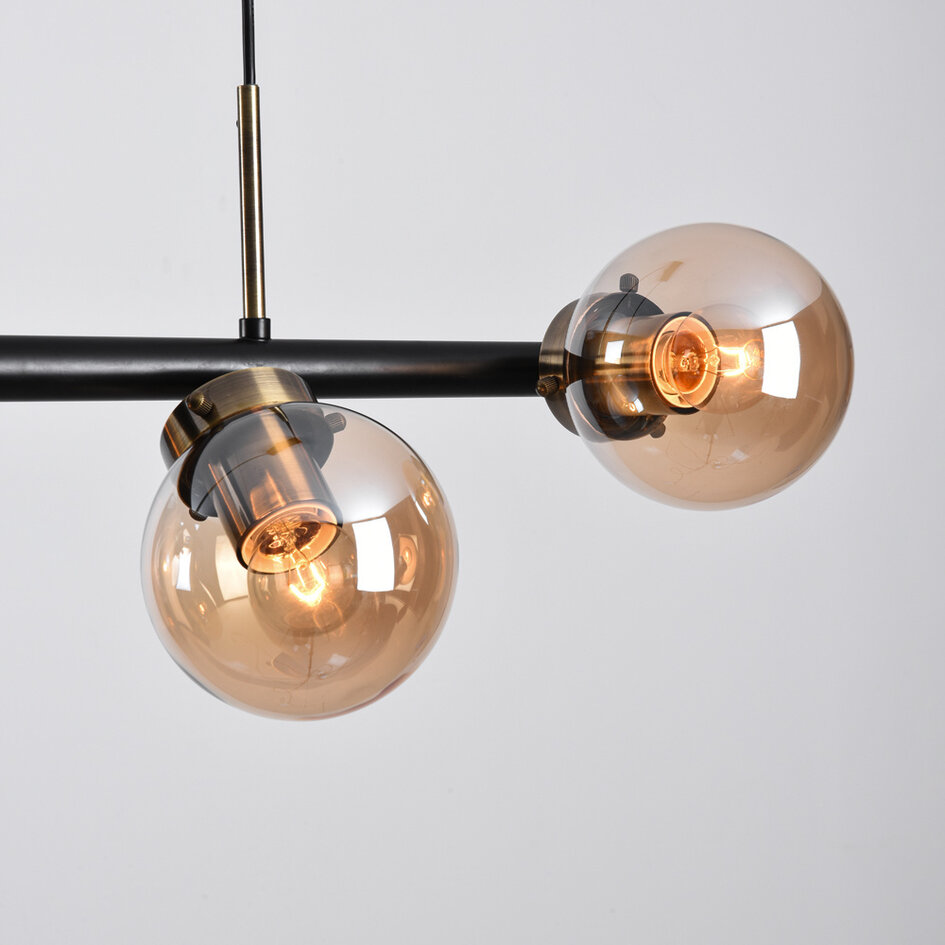 Spisebordslampe med 4 ravfarvede glaskugler - Saba