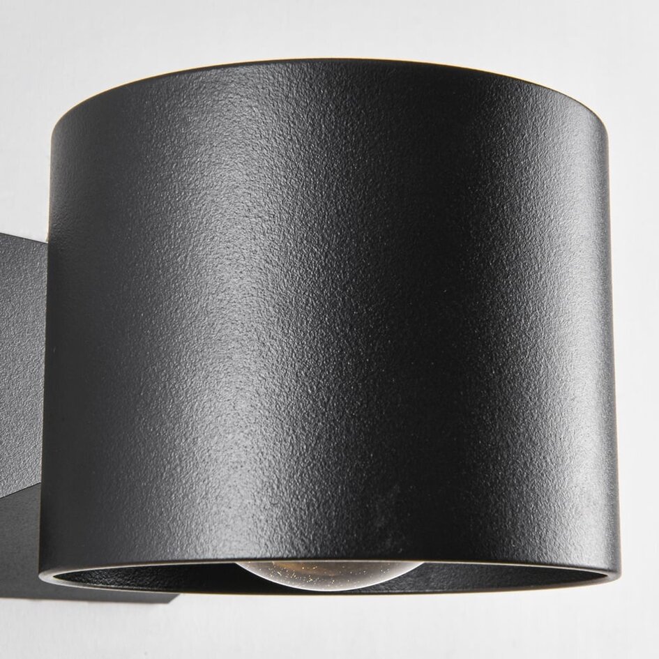 Væglampe badeværelse Ylva sort med up & downlight