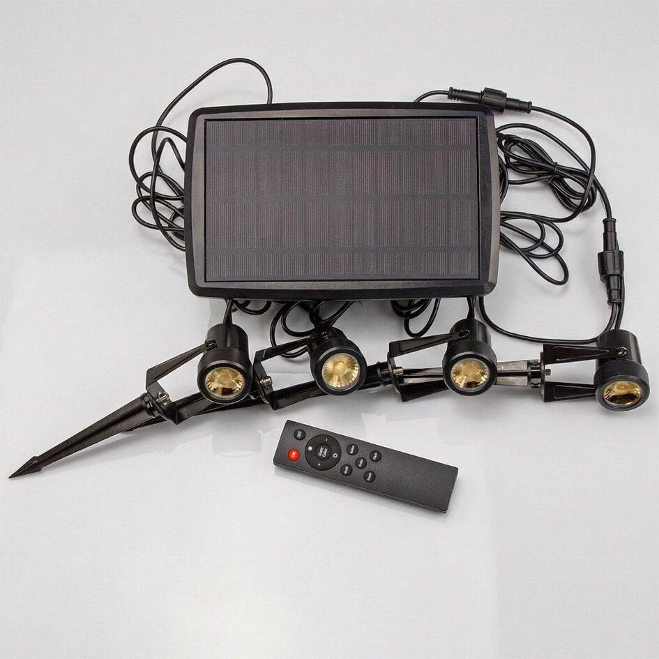 Solar RGB havespots med jordspyd + fjernbetjening (sæt med 4 stk.)