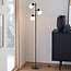 Gulvlampe Pieta, 3 lyskilder i sort med mælkehvidt glas - justerbar