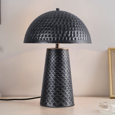 Bordlampe Tani med struktur