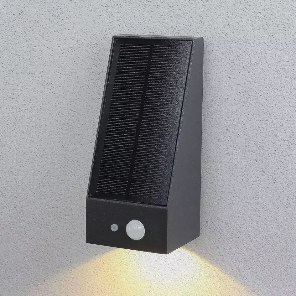 Solcelledrevne udendørs væglamper med sensor Donya