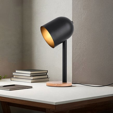 Moderne bordlampe Spy i sort med træ