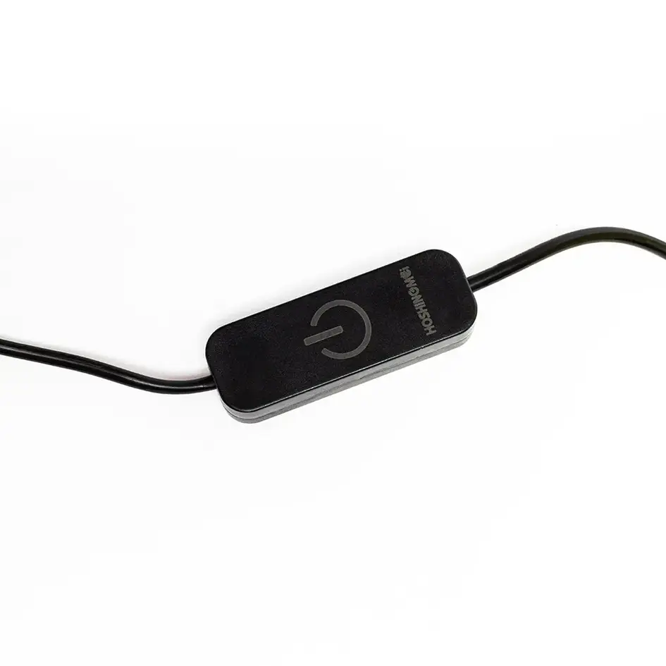 Moderne bordlampe med snoet form - Rizar - sort