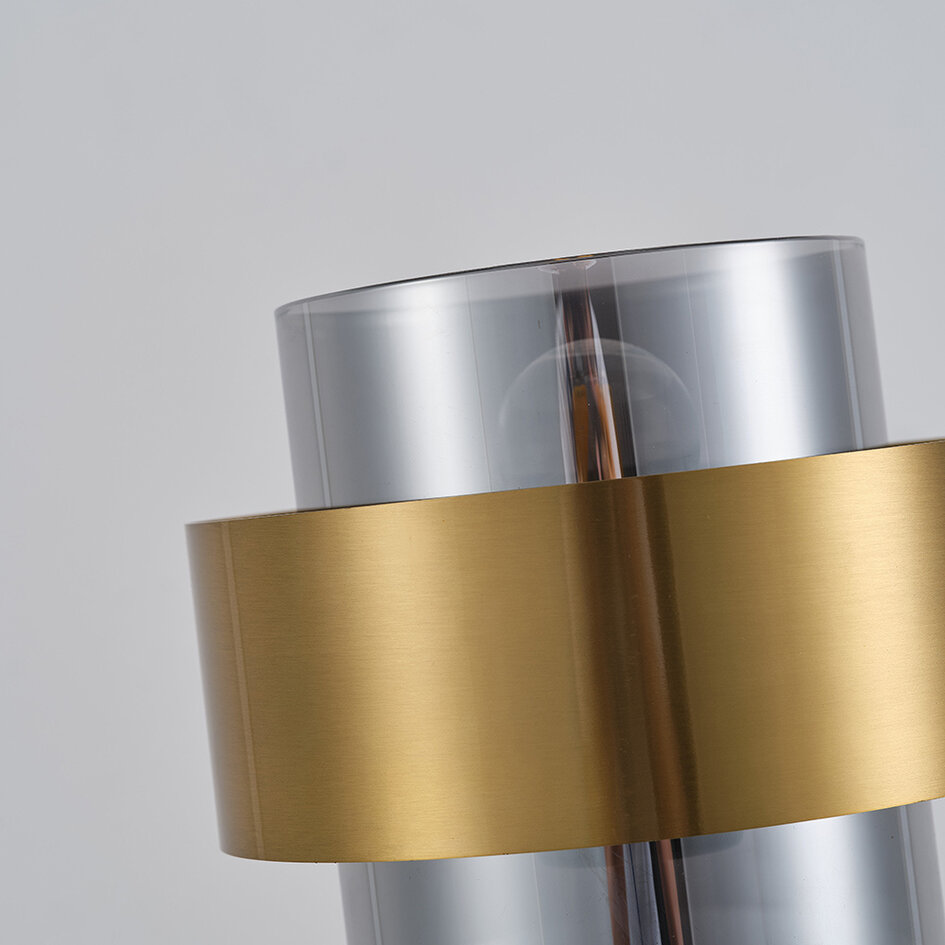 Retro bordlampe i messinglook med smokey glas - Lor