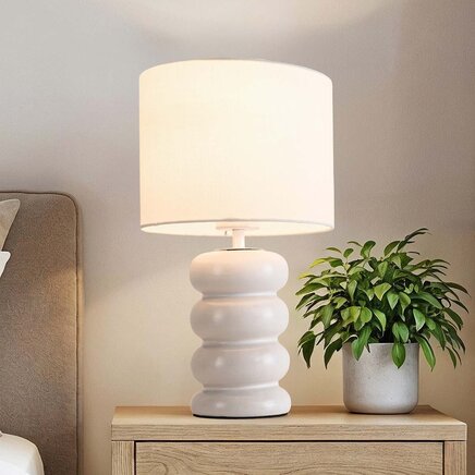 Bordlampe Sofara i keramik med stofskærm - hvid