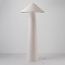 Kegleformet gulvlampe i offwhite linned - Nura