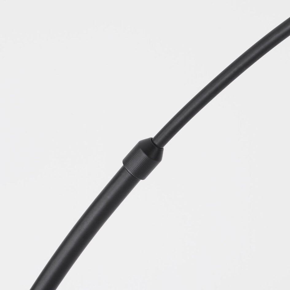 Buelampe Talto i mat sort med integreret LED og touchfunktion