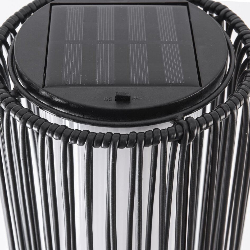 Stående solcellelampe Chara med flettet design - sort og integreret LED