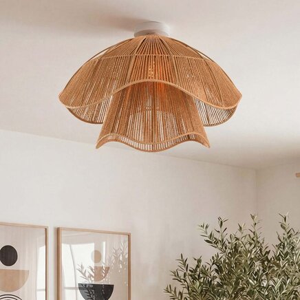 Loftlampe Eira - organisk form i flettet reb