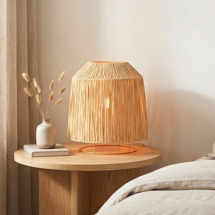 Bordlampe Aruna af raffiapapir - beige