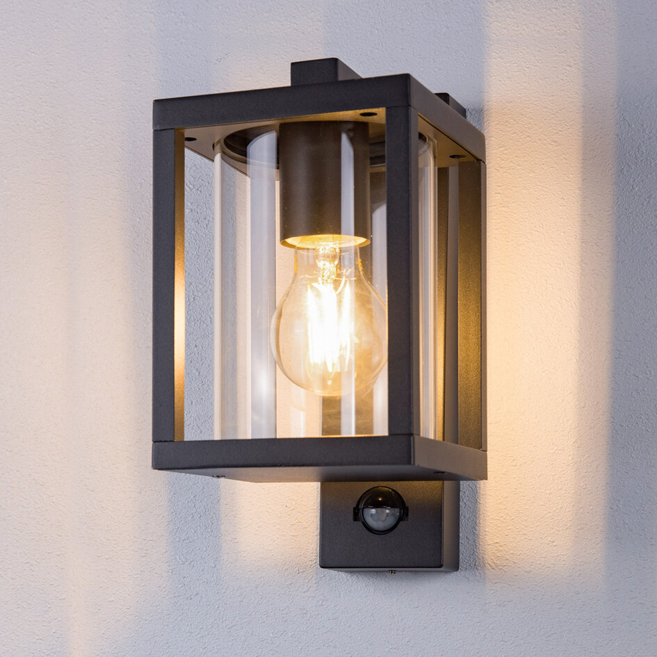 Væglampe Zita med sensor - sort