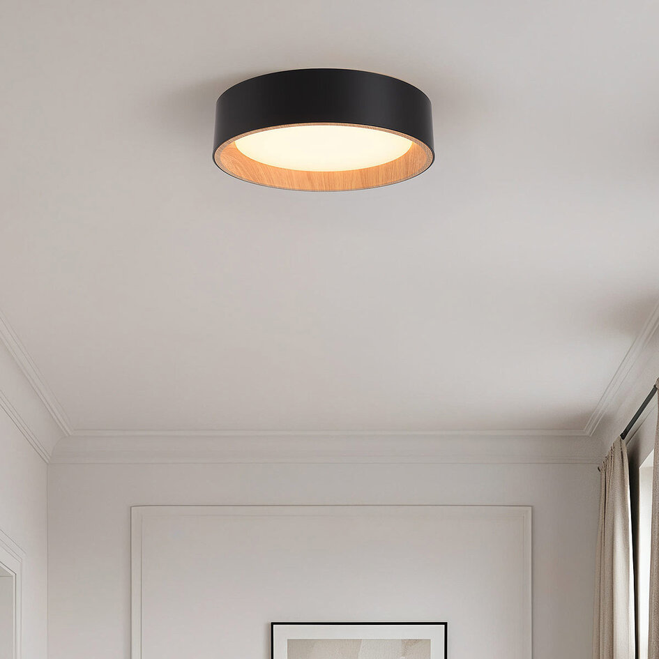 LED loftlampe Larios, 3-trins dæmpbar Ø29 cm - sort med trædetalje