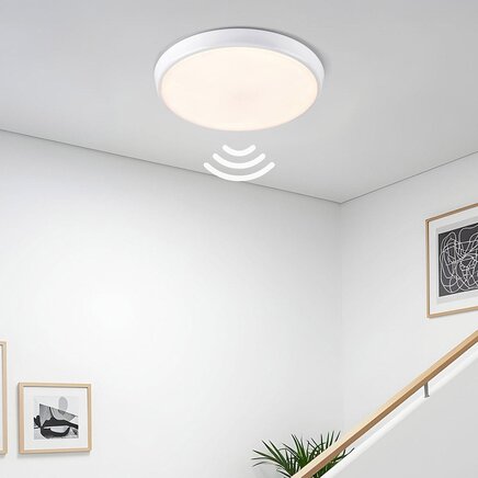 Plafond i hvid Ø35,2 cm med sensor og CCT-switch, 3000K/4000K/6000K