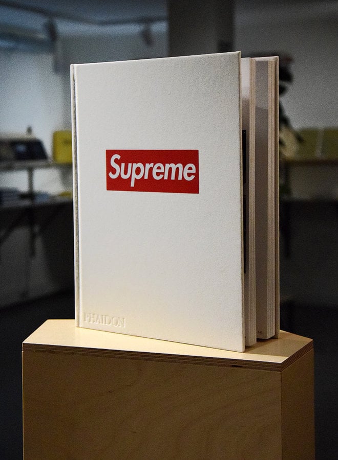 Supreme Vol. 2