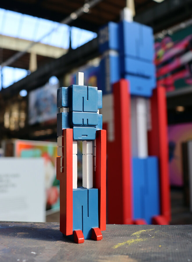 ZEDZ x STRAAT - RWG Gunfinga toy, OG colorway, 2025